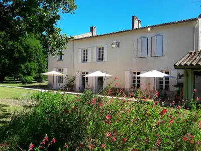 Jardin de l'établissement Le Clos de la Garenne Maison d'hôtes