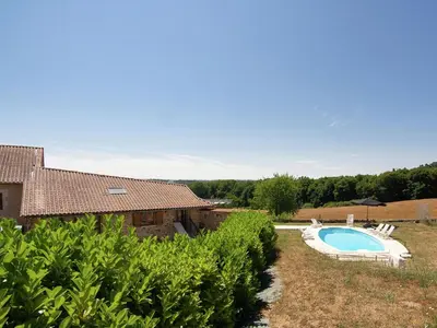 Piscine de l'établissement Holiday Home in Roussines with Private Pool ou située à proximité