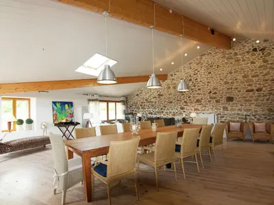 Coin salon dans l'établissement Holiday Home in Roussines with Private Pool