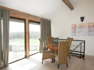 Coin salon dans l'établissement Romantic Tower in Dordogne with Rooftop Terrace