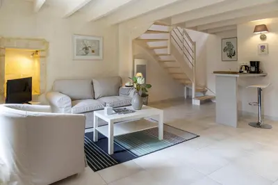 Coin salon dans l'établissement le clos de Tesson