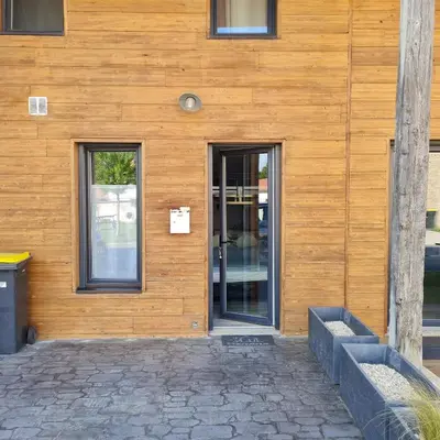 Façade ou entrée de l'établissement Studio 35m2 dans joli village proche mer
