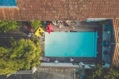 Piscine de l'établissement Buky Palace ou située à proximité