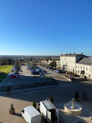 Plan de l'établissement Appartement face au Donjon