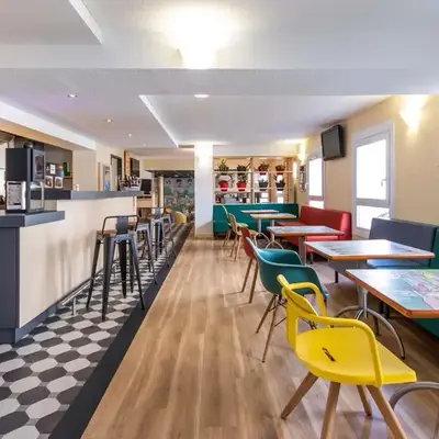 ibis Rochefort