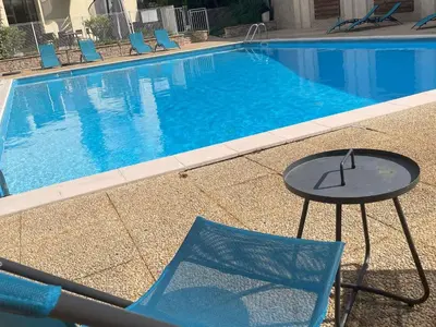 Piscine de l'établissement Mercure Niort Marais Poitevin ou située à proximité