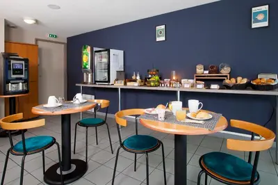 Plateau bouilloire dans l'établissement Séjours & Affaires Poitiers Lamartine