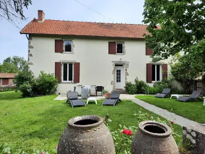 Jardin de l'établissement Le Cottage de Paul et Angéline
