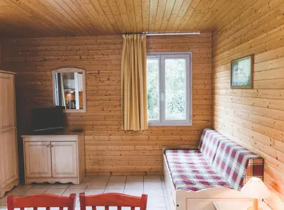 Télévision ou salle de divertissement dans l'établissement Terres de France - Natura Resort Pescalis