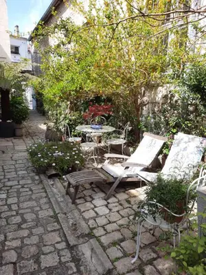 Jardin de l'établissement Terra-Crystal