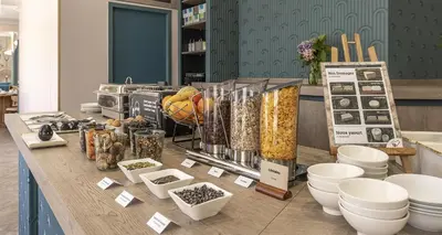 Nourriture dans l'hôtel ou à proximité