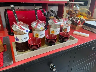 Nourriture dans l'hôtel ou à proximité
