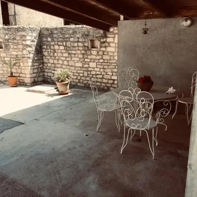 Terrasse ou espace extérieur de l'établissement Le 5 d'Abel