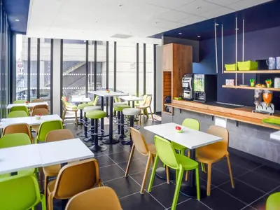 Restaurant ou autre lieu de restauration dans l'établissement ibis budget Gare de Poitiers