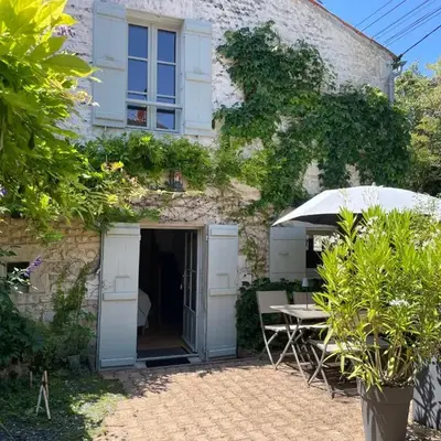 Gîte du Presbytère Port d'Envaux