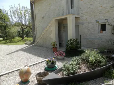 Jardin de l'établissement Au pré du Mignon aux portes du Marais Poitevin