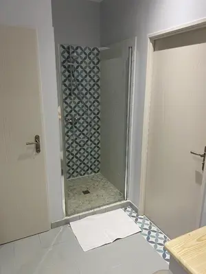 Salle de bains dans l'établissement Studios Pellisson