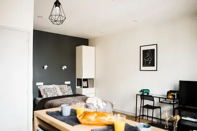 Coin salon dans l'établissement L'audacieux Studio lumineux rénové et équipé en centre ville