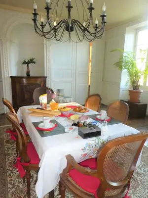 Coin salon dans l'établissement Domaine de Seugnac