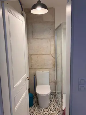 Salle de bains dans l'établissement residence pasteur - Hermione