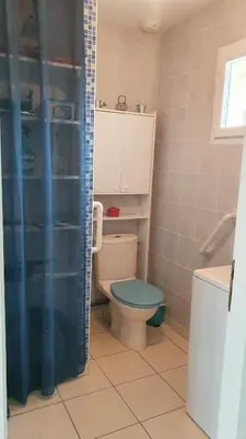 Salle de bains dans l'établissement AGAPANTHE