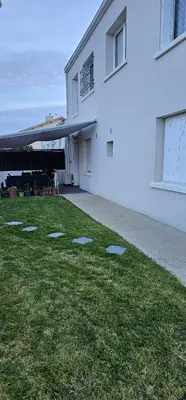 Plan de l'établissement Belle Maison avec jardin RDC T3 de 70m2 Vacances ou cure thermale Rochefort