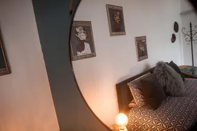 Coin salon dans l'établissement Chez Guilem