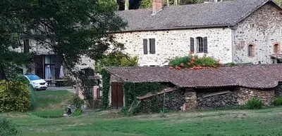 Jardin de l'établissement La grange du moulin