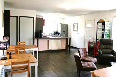 Cuisine ou kitchenette dans l'établissement BonAbri Vacances - Chambres d'hôtes