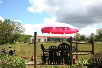 Jardin de l'établissement BonAbri Vacances - Chambres d'hôtes