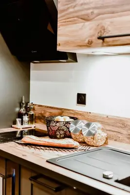Cuisine ou kitchenette dans l'établissement Domaine de l'Angélique - Loft avec SPA privatif - Marais poitevin entre Niort et La Rochelle