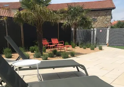 Jardin de l'établissement La Charnière Chadalais