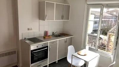 Cuisine ou kitchenette dans l'établissement Le printemps de mélusine