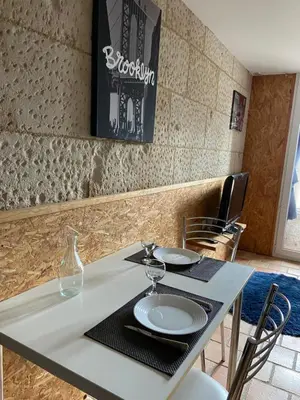 Coin salon dans l'établissement Les portes du marais