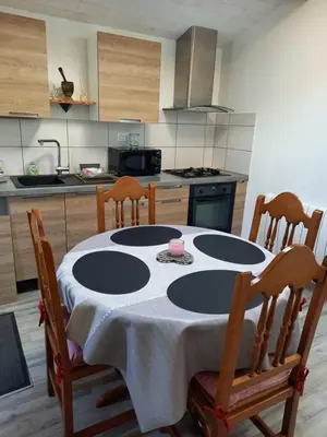 Cuisine ou kitchenette dans l'établissement La Teranga proche La Rochelle