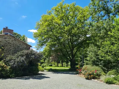 Jardin de l'établissement Gîte du Petit Moulin