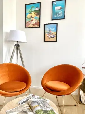 Coin salon dans l'établissement Bleu Soleil Rochefort 3 étoiles