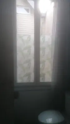 Salle de bains dans l'établissement superbe t2 centre de cognac