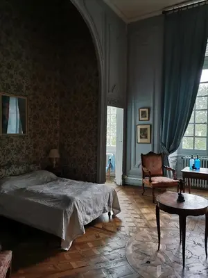 Un ou plusieurs lits dans un hébergement de l'établissement Château de Chasseneuil sur Bonnieure
