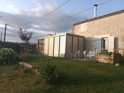 Jardin de l'établissement Le Logis du Bouil