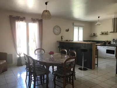 Cuisine ou kitchenette dans l'établissement Gîte “Les reflets de la Charente”