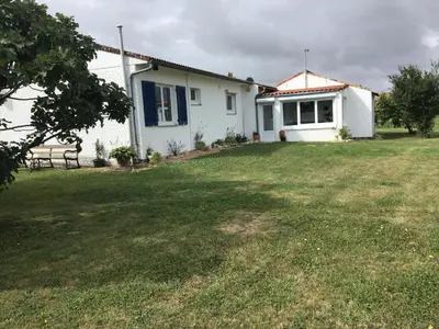 Jardin de l'établissement Le Cottage