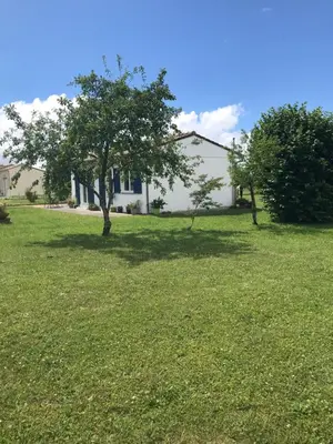 Jardin de l'établissement Le Cottage