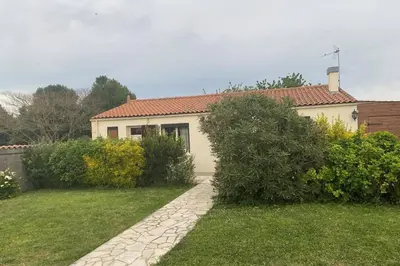 Jardin de l'établissement Villa de la Prée
