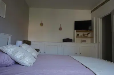 Un ou plusieurs lits dans un hébergement de l'établissement un dimanche chez Julie chambre Célestine