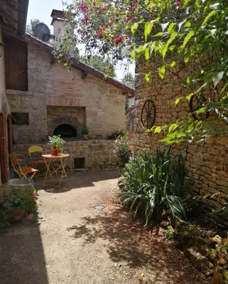 Jardin de l'établissement Les Granges de la Leigne, Ruffec