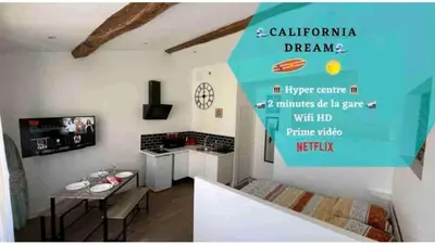 Un ou plusieurs lits dans un hébergement de l'établissement The California Dream - hyper-centre - 2mn gare SNCF - WIFI NETFLIX gratuit