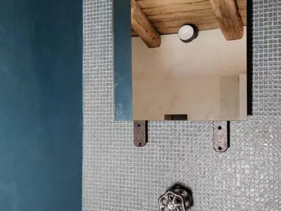 Salle de bains dans l'établissement Gîte d'Architecte 6 Pers. avec Terrasse et Jardin à Pissotte - FR-1-426-480