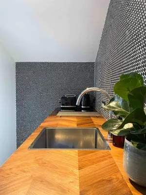Cuisine ou kitchenette dans l'établissement Le Lodge du Chêne