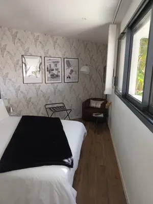 Un ou plusieurs lits dans un hébergement de l'établissement Casa Aix Keys avec jacuzzi privatif proche plages et Golf